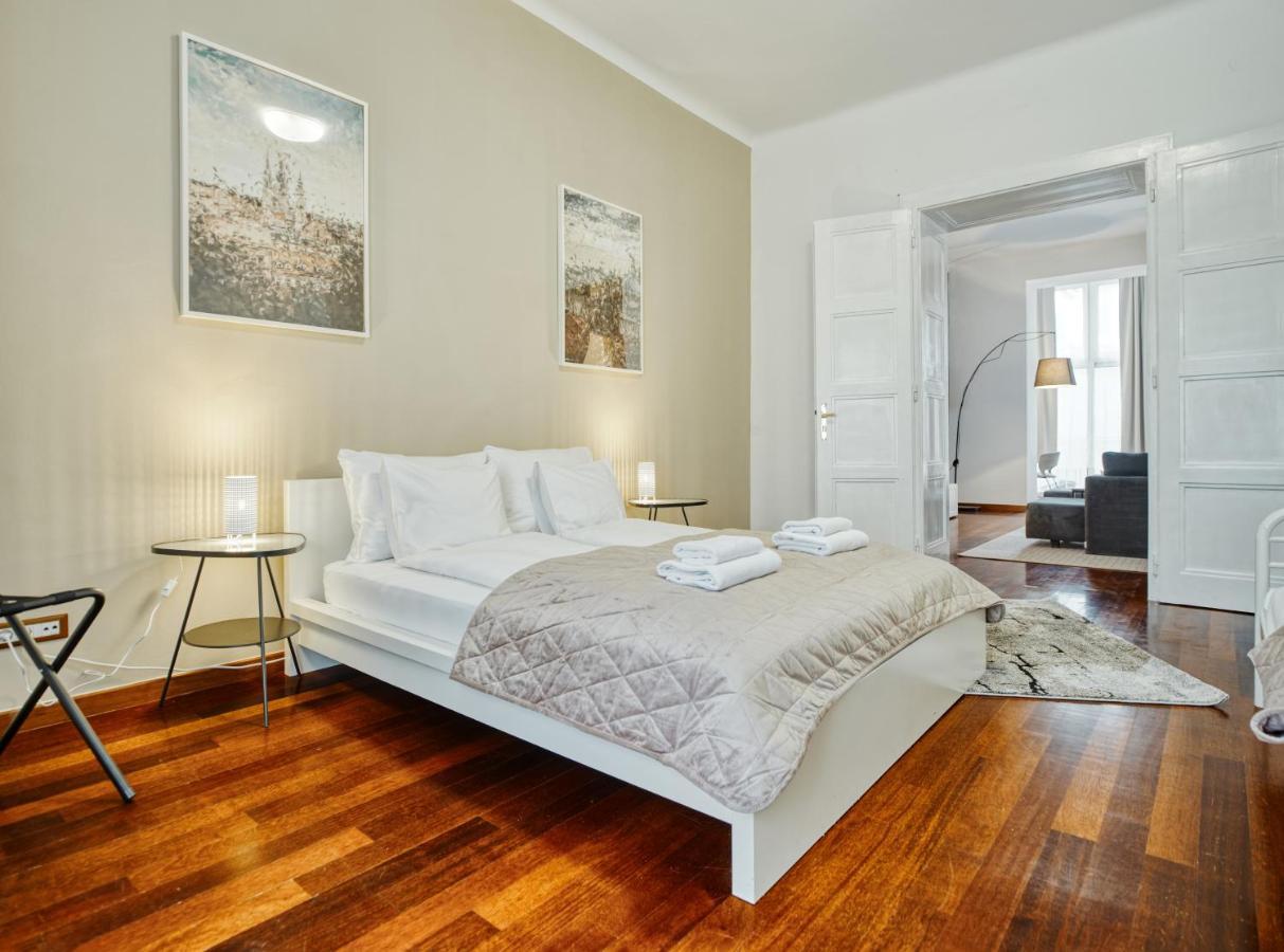 Apartment Irundo Downtown Apartments *