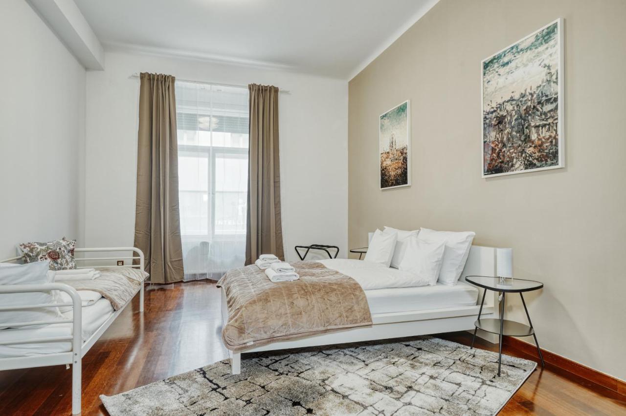 Irundo Downtown Apartments *